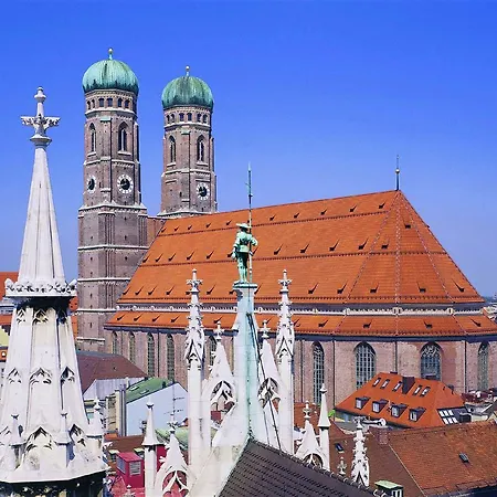 Hotel Maritim München